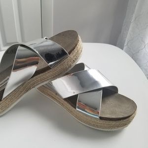 💝 Steve Madden Platform Sandals 💝